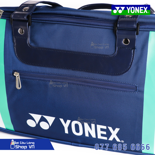 Mặt trước của túi Yonex BA31WAEW xanh