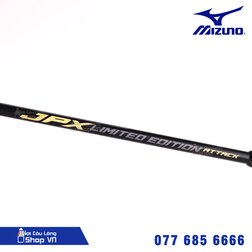 Thân vợt của Mizuno JPX Limited Edition Attack màu đen