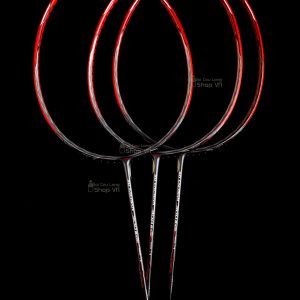 Thân của vợt Lining 3D Calibar 300B màu đỏ mới