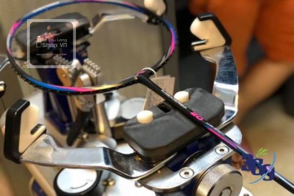dòng vợt cầu lông Lining Turbo Charging