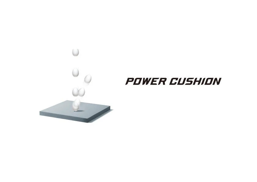 Power cushion đàn hồi tốt, hấp thụ sốc, trợ lực cho bàn chân, để di chuyển và bật nhảy cao hơn.