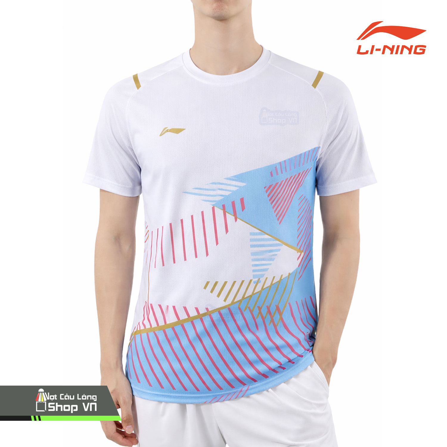 https://votcaulongshop.vn/wp-content/uploads/2025/12/Ao-Cau-Long-Lining-6207a-Trang-3.jpg