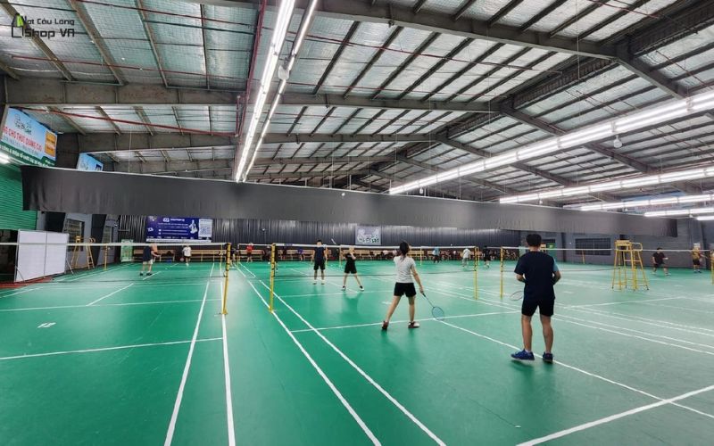thuê sân cầu lông tphcm